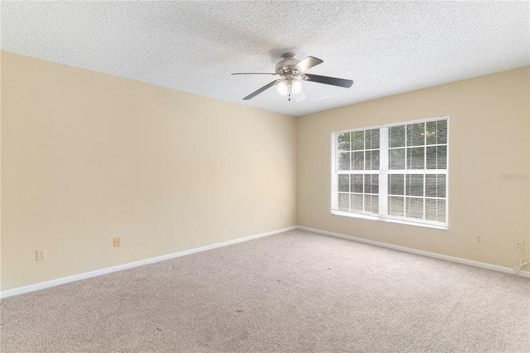 Photo 16 of 30 - 2836 Ripton Ct, Orlando, FL 32835
