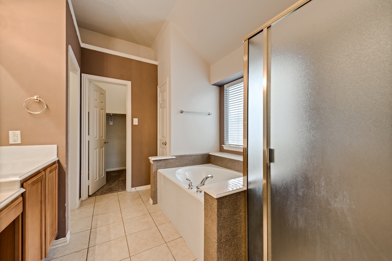 Photo 20 of 27 - 300 Crabapple Dr, Wylie, TX 75098