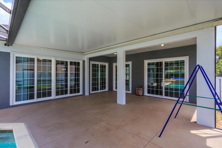 Photo 21 of 26 - 5949 Charloma Dr, Lakeland, FL 33812