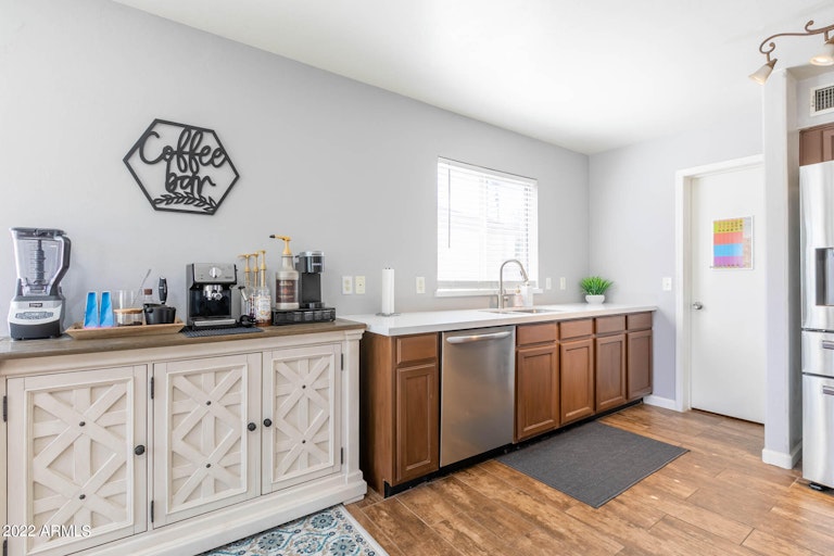Photo 10 of 34 - 10513 E Plata Ave, Mesa, AZ 85212