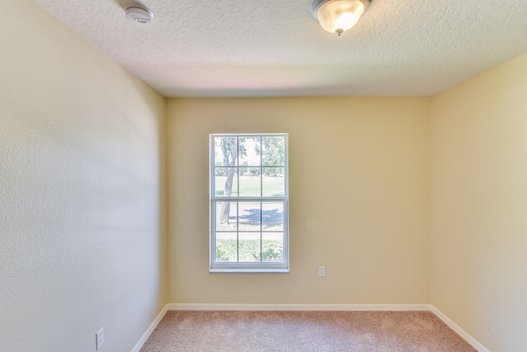 Photo 20 of 25 - 2409 Guiana Plum Dr, Orlando, FL 32828