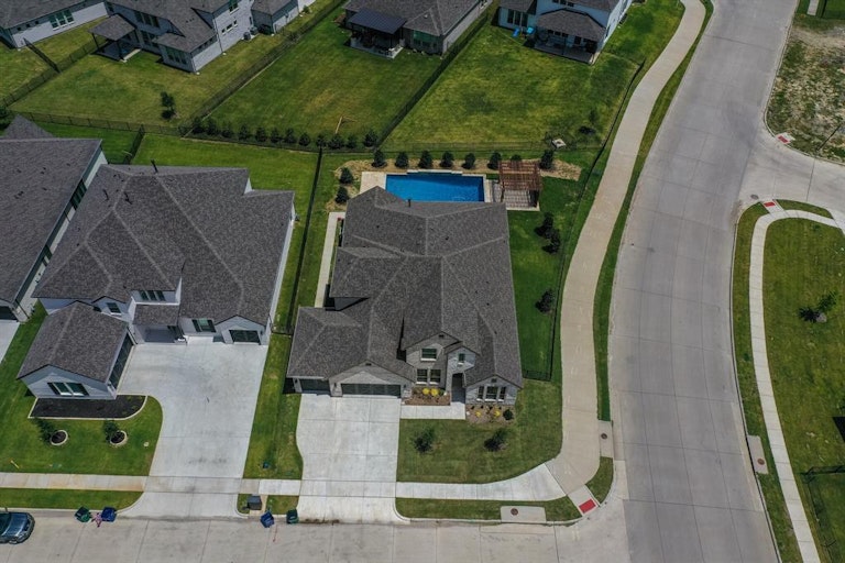 Photo 6 of 40 - 2500 Pampas Ct, Forney, TX 75126