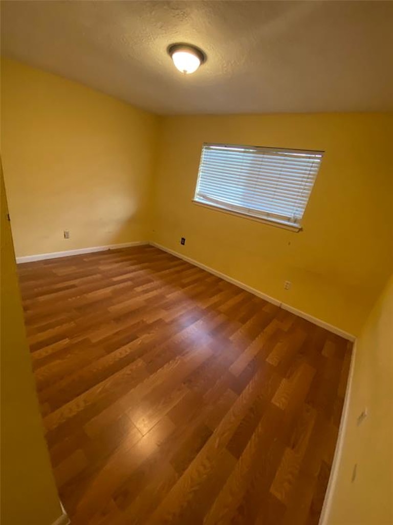 Photo 8 of 25 - 15211 Heron Park Dr, Humble, TX 77396