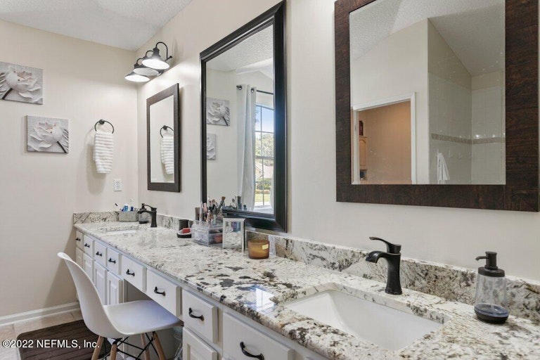 Photo 21 of 73 - 1732 Margarets Walk Rd, Fleming Island, FL 32003