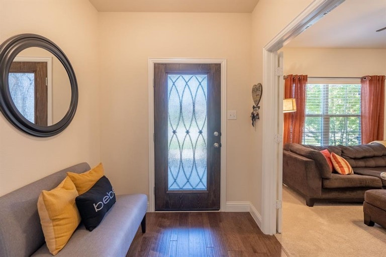 Photo 3 of 22 - 2081 Avondown Rd, Forney, TX 75126
