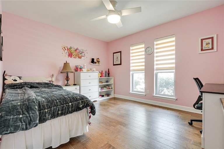 Photo 20 of 29 - 2609 Still Meadow Rd, Irving, TX 75060