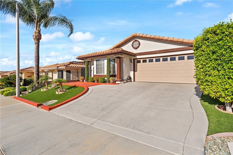 Photo 2 of 35 - 28350 Avenida Francesca, Menifee, CA 92585