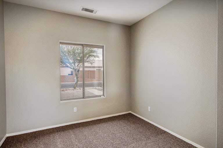 Photo 9 of 17 - 1142 N 5th St, Buckeye, AZ 85326