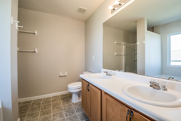 Photo 13 of 19 - 4612 Smarty Jones Dr, Knightdale, NC 27545