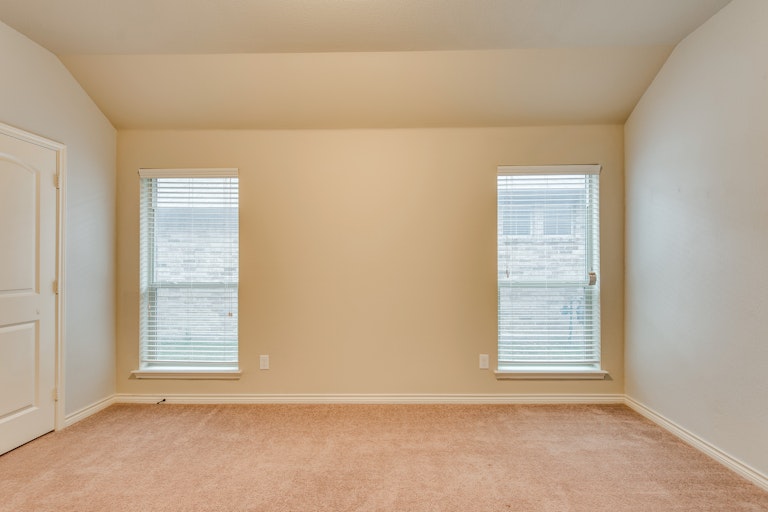 Photo 24 of 28 - 13801 Bluebell Dr, Little Elm, TX 75068