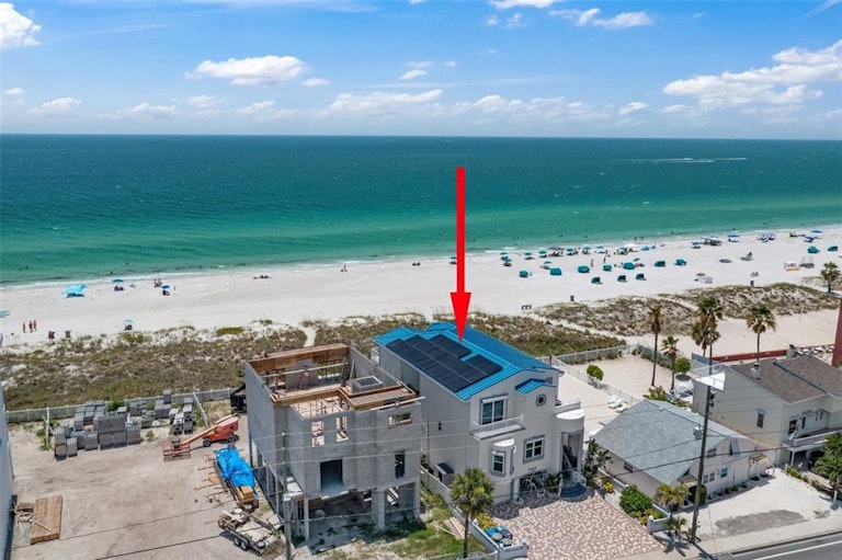 Photo 2 of 51 - 9924 Gulf Blvd, Treasure Island, FL 33706