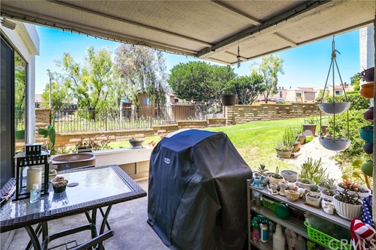 Photo 29 of 39 - 25631 Mont Pointe #7D, Lake Forest, CA 92630