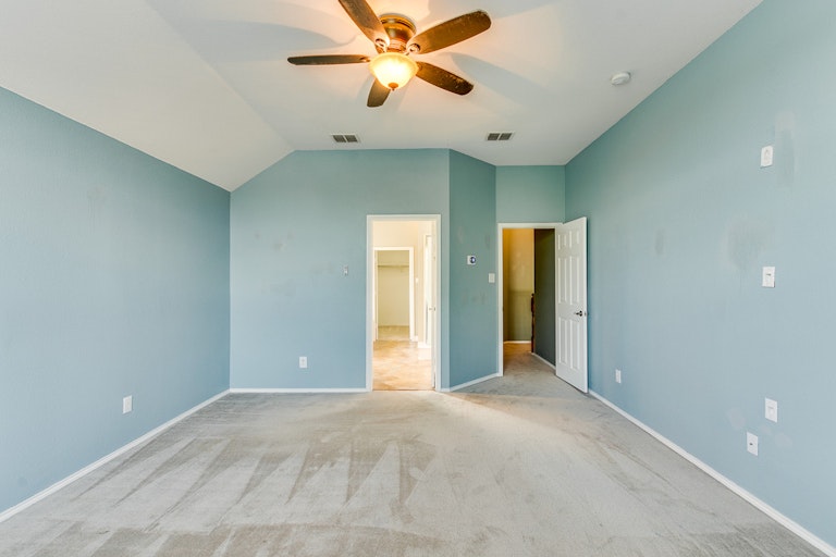 Photo 22 of 34 - 1132 Elm Brook Ct, Allen, TX 75002