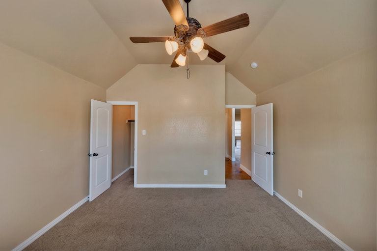 Photo 21 of 26 - 318 Spyglass Dr, Willow Park, TX 76008
