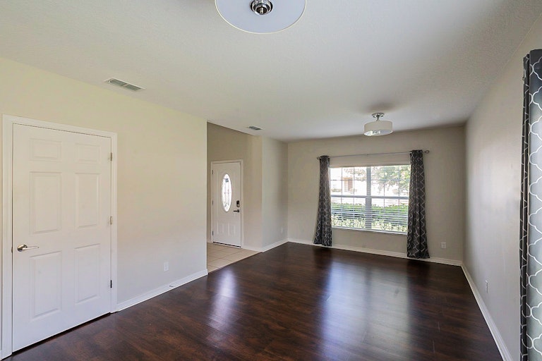 Photo 7 of 37 - 10049 Stockbridge St, Clermont, FL 34711