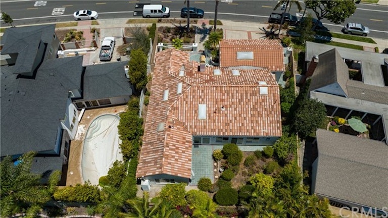 Photo 24 of 26 - 1945 Santiago Dr, Newport Beach, CA 92660