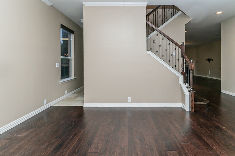 Photo 11 of 25 - 7909 Spring Run, North Richland Hills, TX 76182