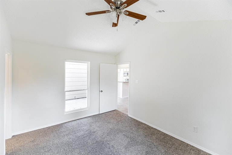 Photo 13 of 28 - 10828 Eastcrest Ln, Dallas, TX 75217