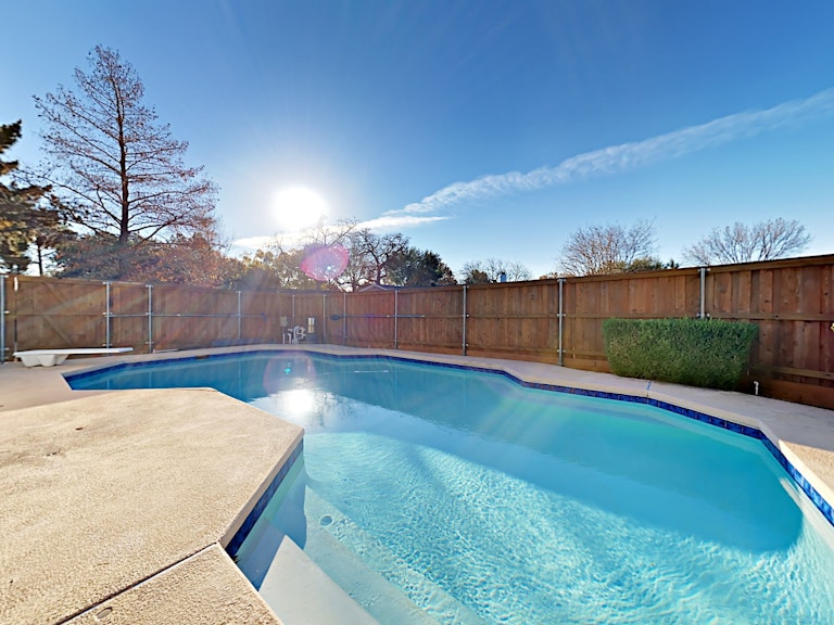 Photo 27 of 27 - 734 Red Wing Dr, Lewisville, TX 75067
