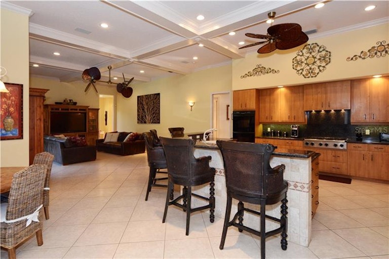 Photo 10 of 25 - 8897 Bloomfield Blvd, Sarasota, FL 34238