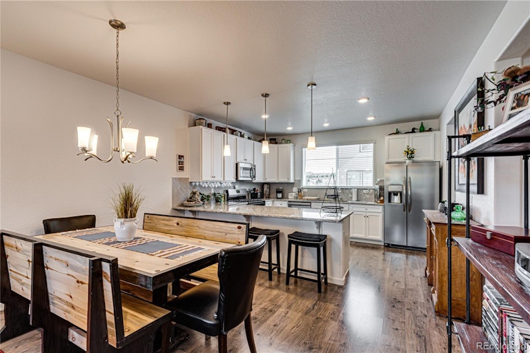 Photo 11 of 29 - 1566 Castle Creek Cir, Castle Rock, CO 80104