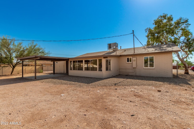 Photo 18 of 18 - 347 N Thunderbird Dr, Apache Junction, AZ 85120