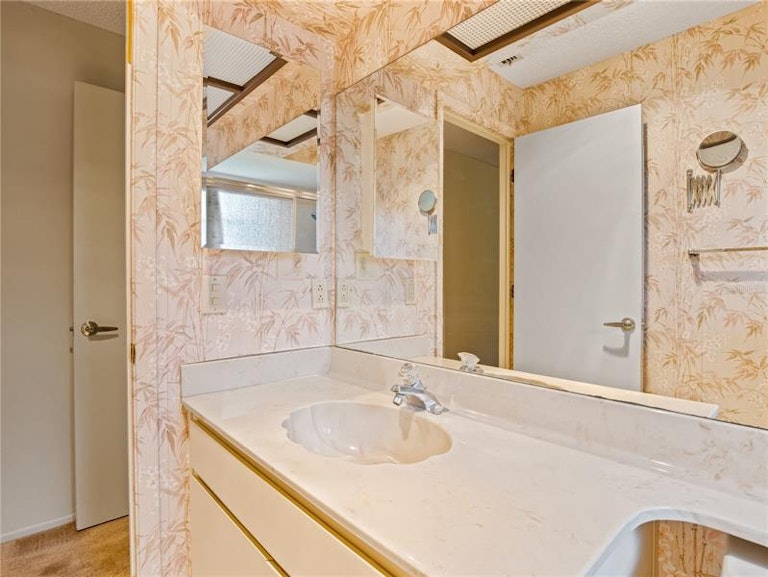 Photo 30 of 65 - 6144 Muirfield Ct, Spring Hill, FL 34606