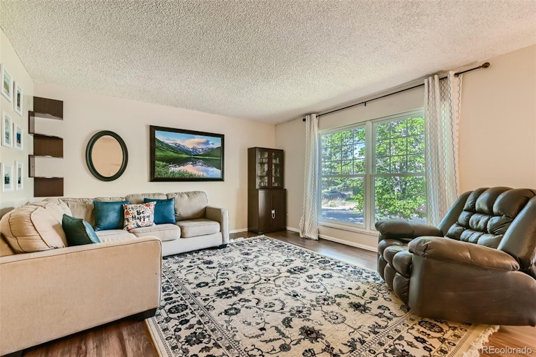 Photo 9 of 28 - 1824 Dexter St, Broomfield, CO 80020