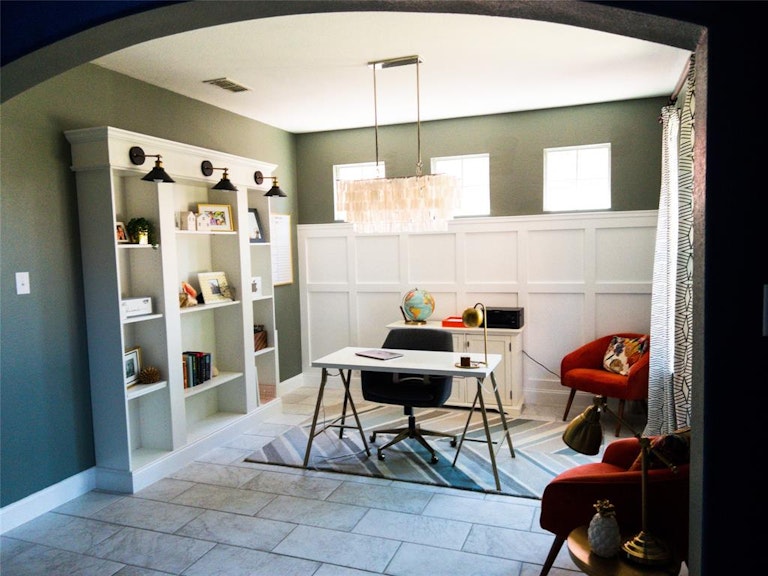 Photo 2 of 19 - 4836 Friedman Ln, Fort Worth, TX 76244