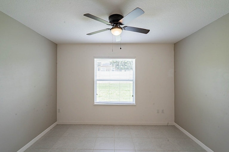 Photo 16 of 30 - 237 Milestone Dr, Haines City, FL 33844