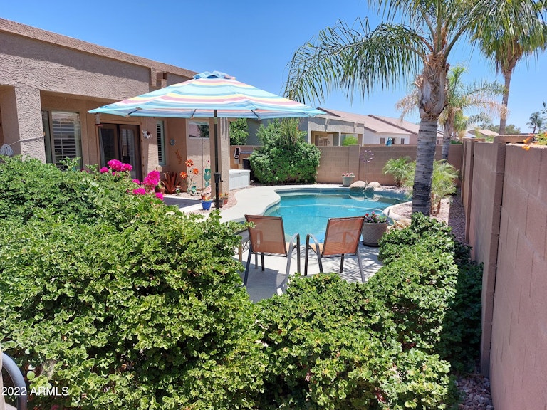 Photo 31 of 35 - 17607 W Gelding Dr, Surprise, AZ 85388