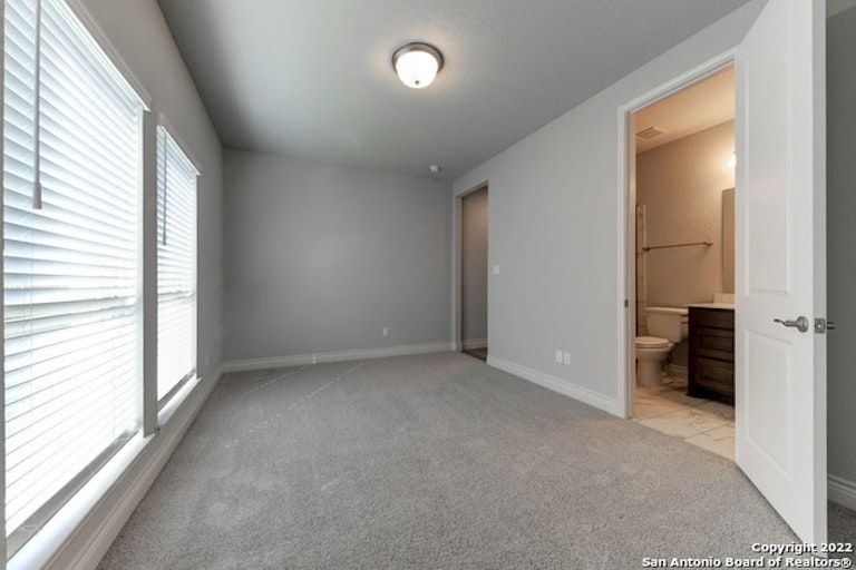 Photo 24 of 40 - 5389 Hartley Sq, Schertz, TX 78108