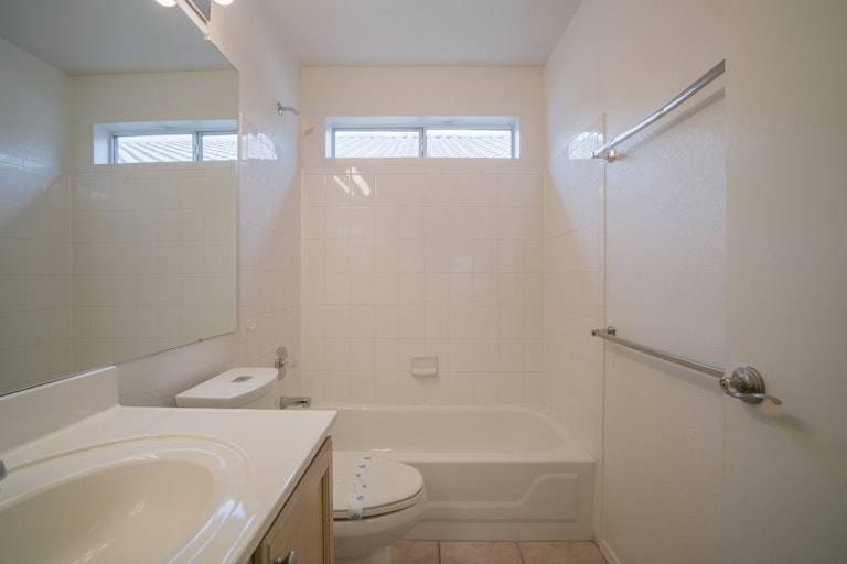 Photo 23 of 27 - 2257 E Monona Dr, Phoenix, AZ 85024