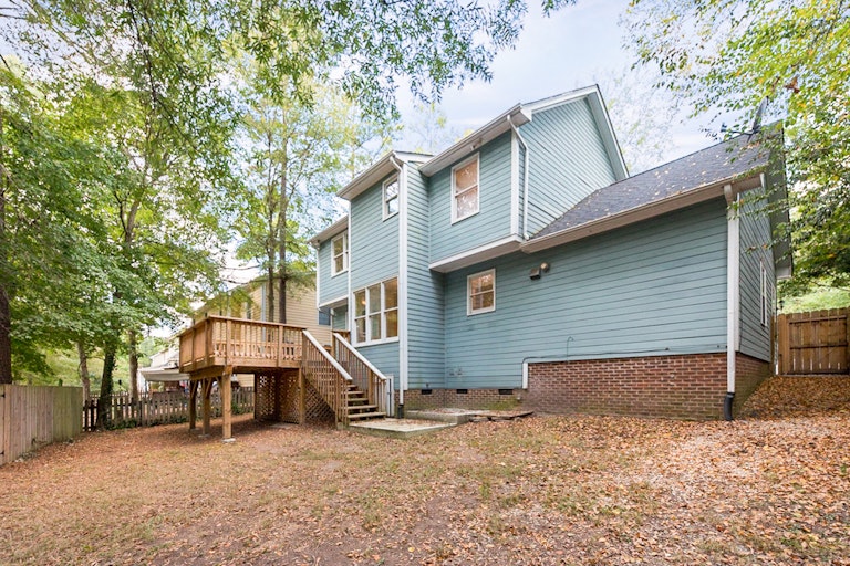 Photo 5 of 21 - 4804 Buttonbush Dr, Durham, NC 27712