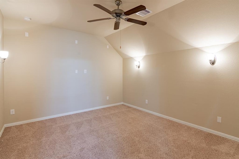 Photo 27 of 37 - 18610 Richland Falls Ln, Spring, TX 77379