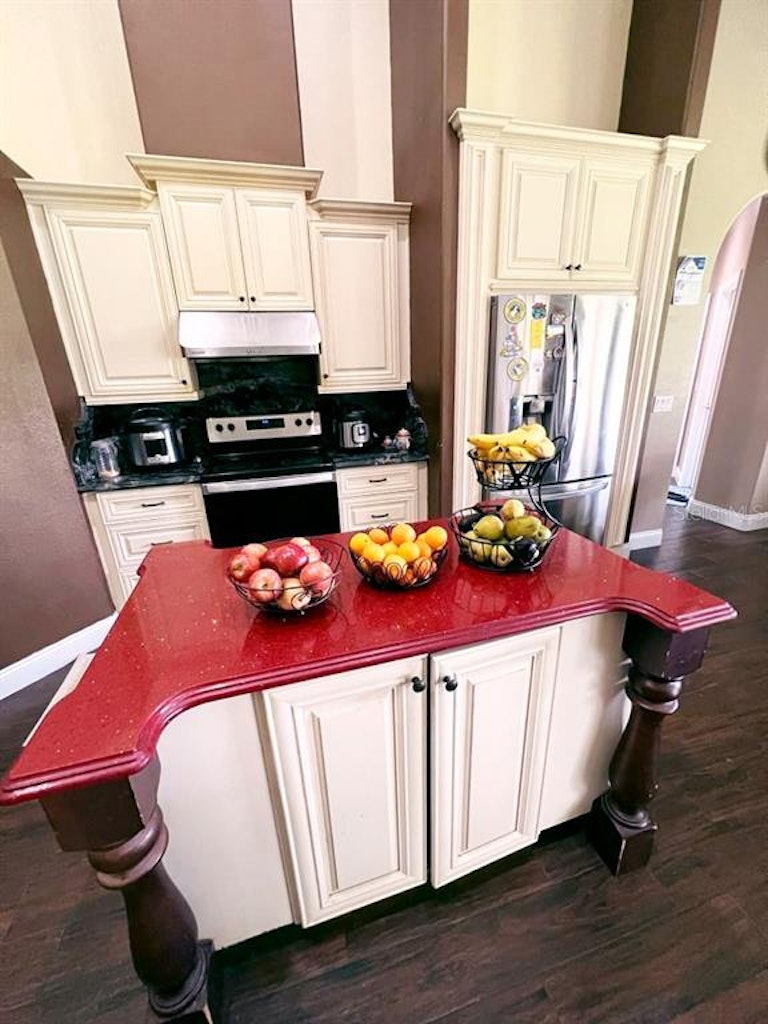 Photo 9 of 22 - 3851 Hunters Isle Dr, Orlando, FL 32837