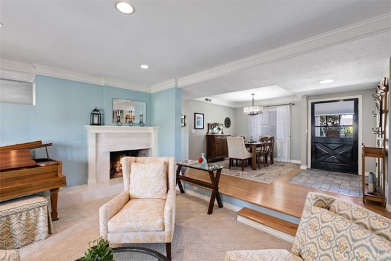 Photo 8 of 50 - 730 E Emerson Ave, Orange, CA 92865