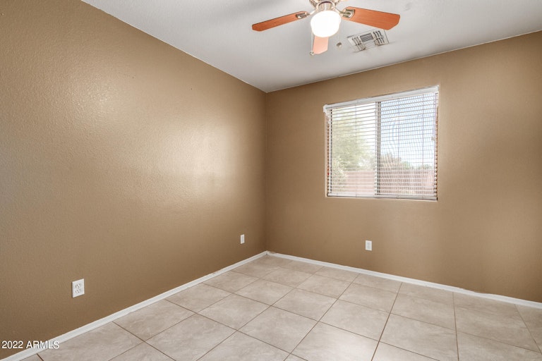 Photo 16 of 29 - 8227 W Apache St, Phoenix, AZ 85043