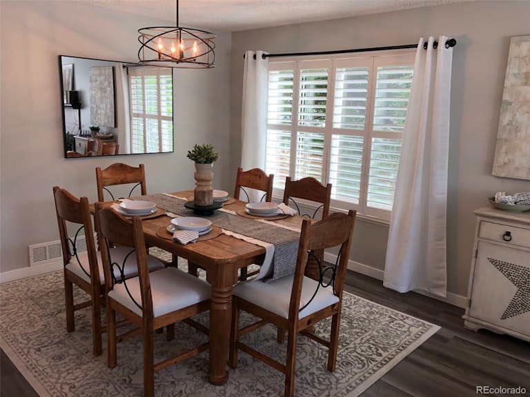 Photo 6 of 29 - 6096 S Kingston Cir, Englewood, CO 80111