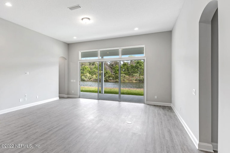 Photo 2 of 10 - 2425 Emily Maries Pt, Fleming Island, FL 32003