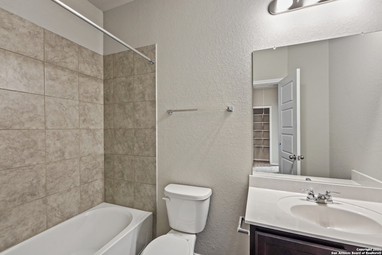 Photo 15 of 19 - 9311 Somers Bnd, San Antonio, TX 78211