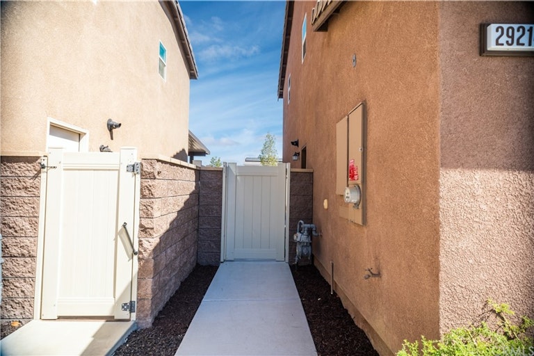 Photo 5 of 42 - 29214 Chinkapin, Lake Elsinore, CA 92530