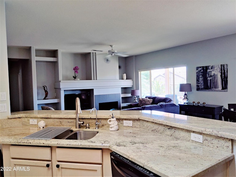 Photo 5 of 18 - 15465 W Encantada Dr, Surprise, AZ 85374