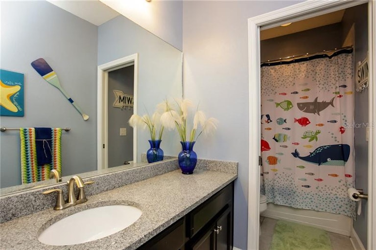 Photo 21 of 24 - 8389 Nandina Dr, Sarasota, FL 34240