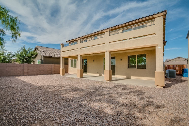 Photo 4 of 43 - 5711 S Parkcrest St, Gilbert, AZ 85298