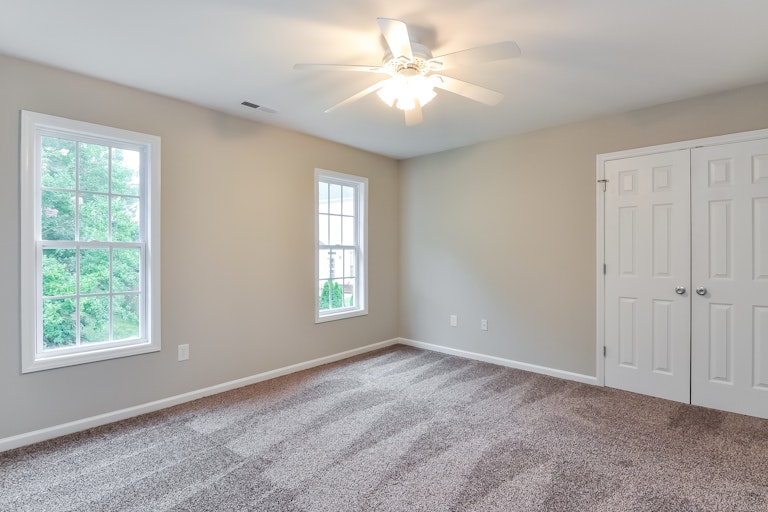 Photo 15 of 25 - 3003 White Cloud Cir, Apex, NC 27502