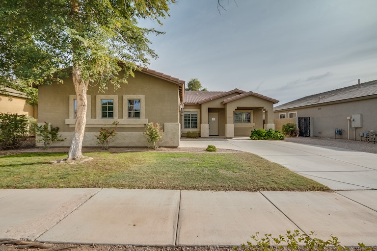 Photo 1 of 27 - 22875 S 214th St, Queen Creek, AZ 85142