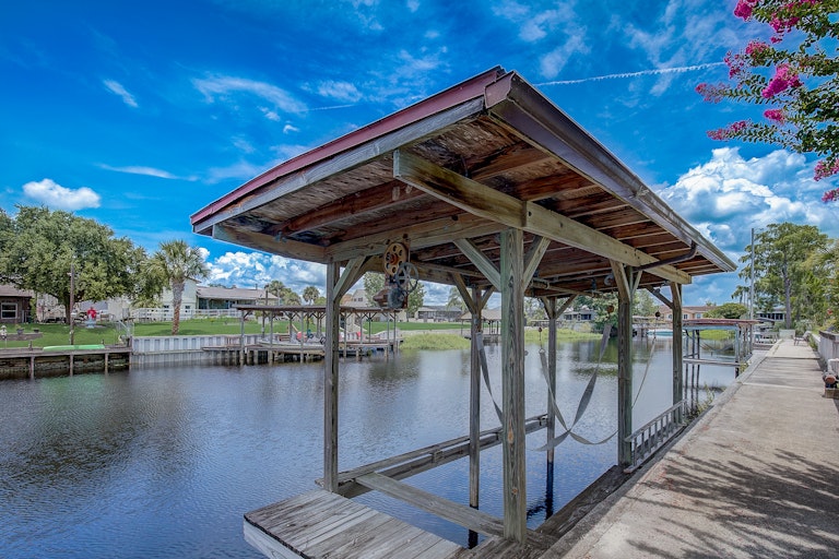 Photo 15 of 32 - 2401 Harris Blvd, Kissimmee, FL 34746