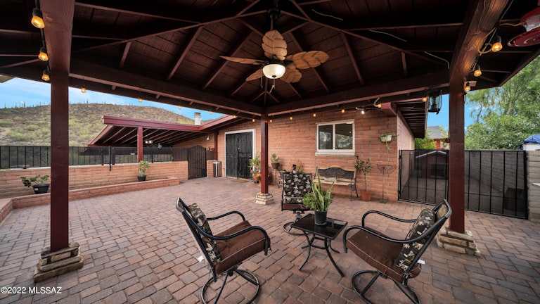 Photo 27 of 36 - 3918 S Cook St, Tucson, AZ 85746