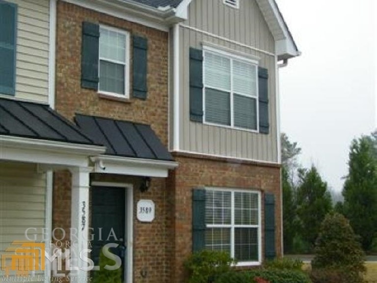 Photo 1 of 4 - 3589 Parc Cir SW, Atlanta, GA 30311
